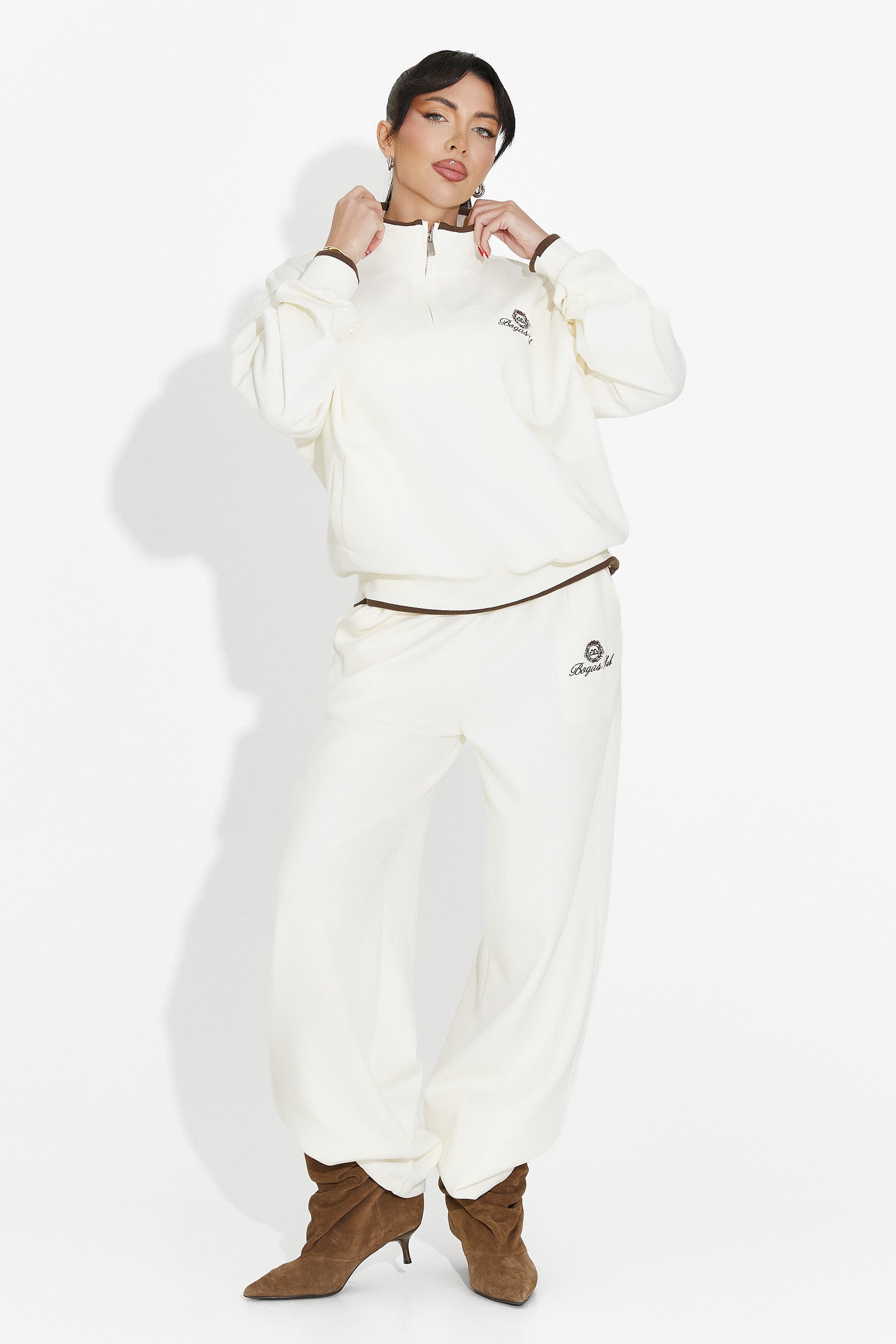 Damen Freizeit-Trainingsanzug beige Vilma Bogas