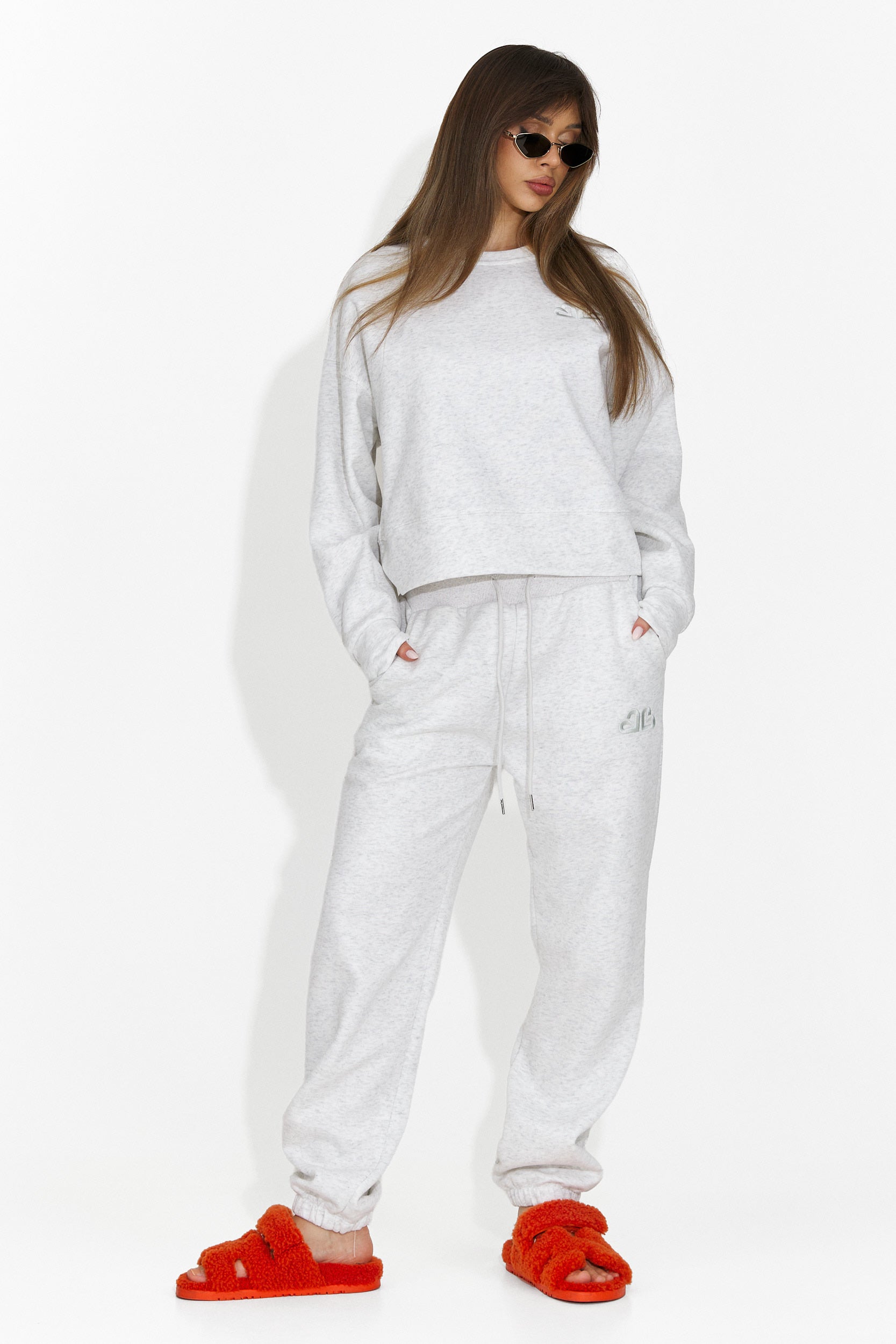 Entrenamiento Casual Gris para Mujeres de Semyna Bogas