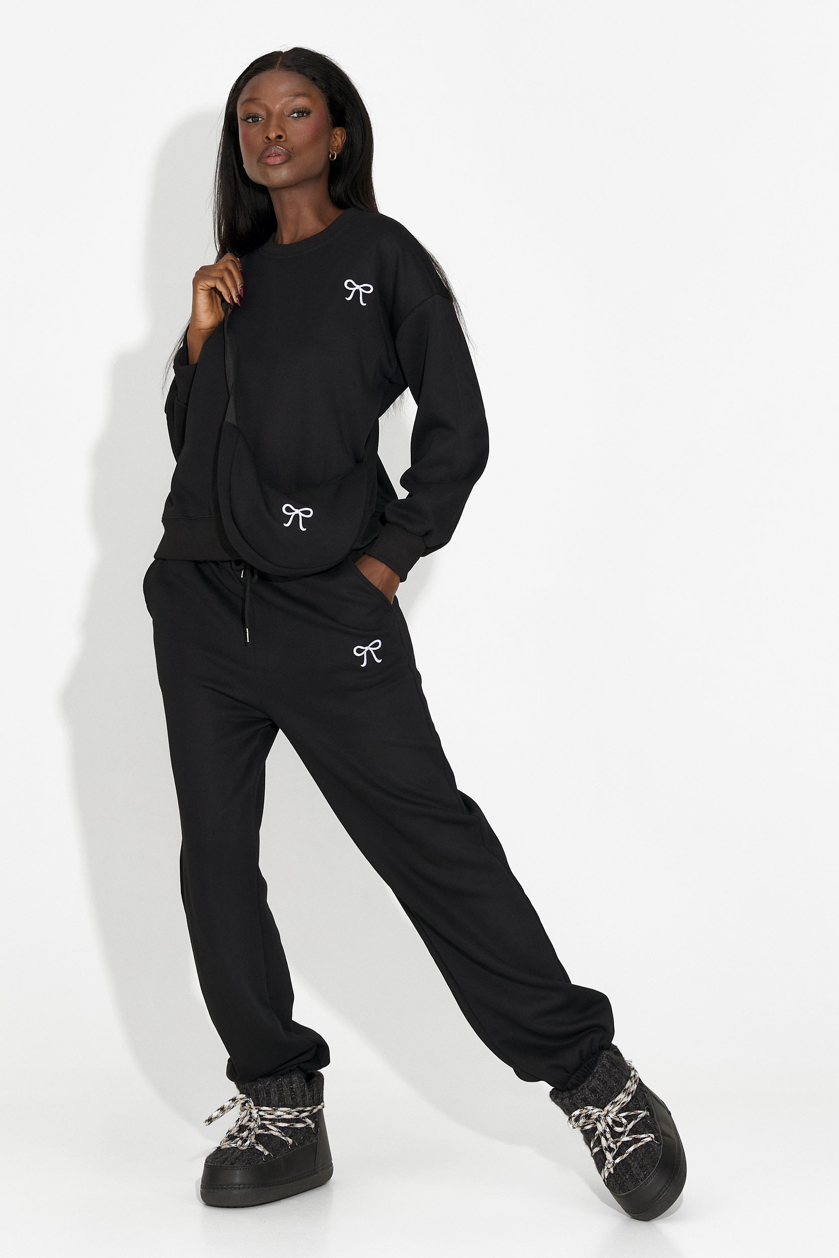 Dres damski casual czarny Serelis Bogas