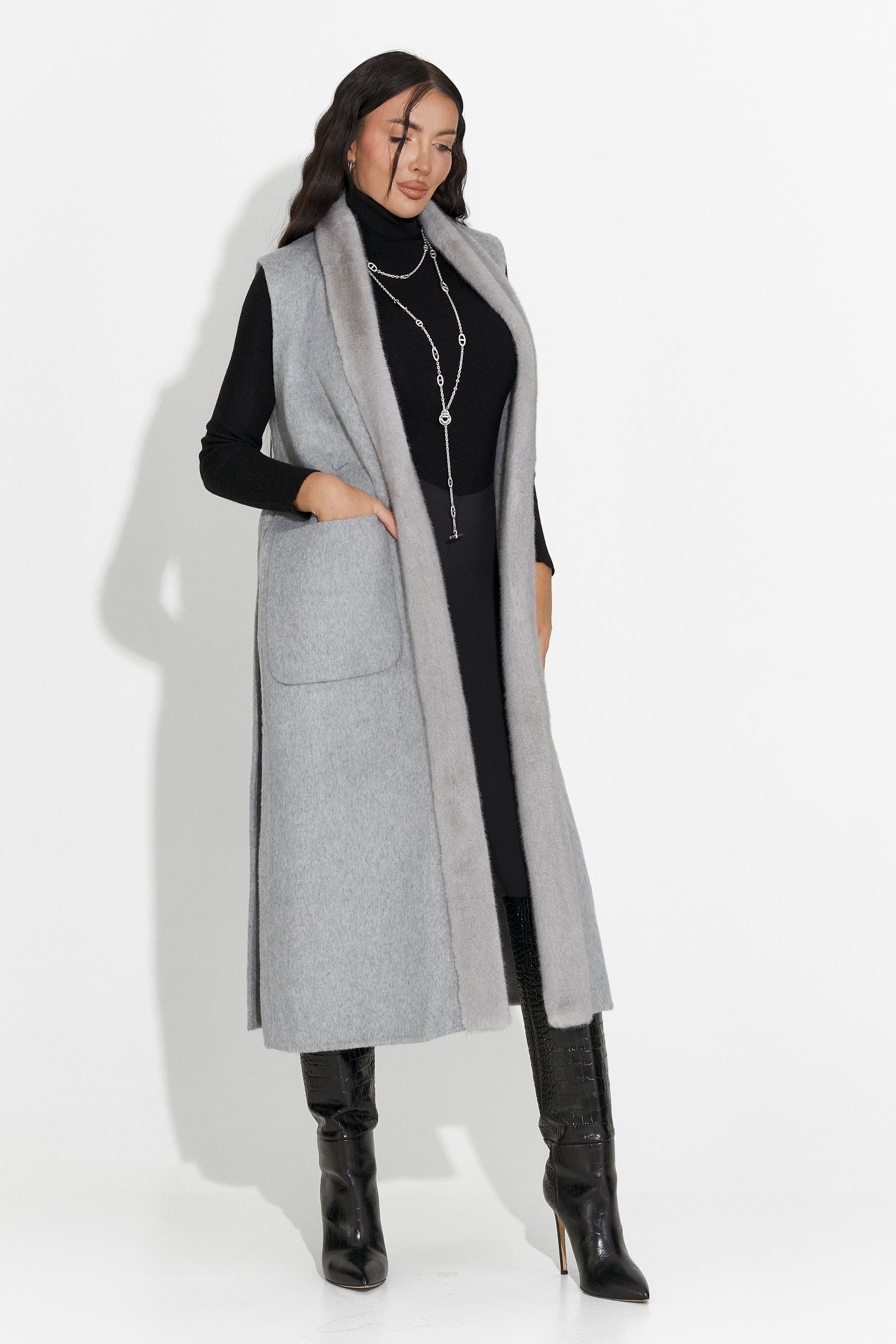 Élégant Gilet Gris Brania Bogas pour Dames