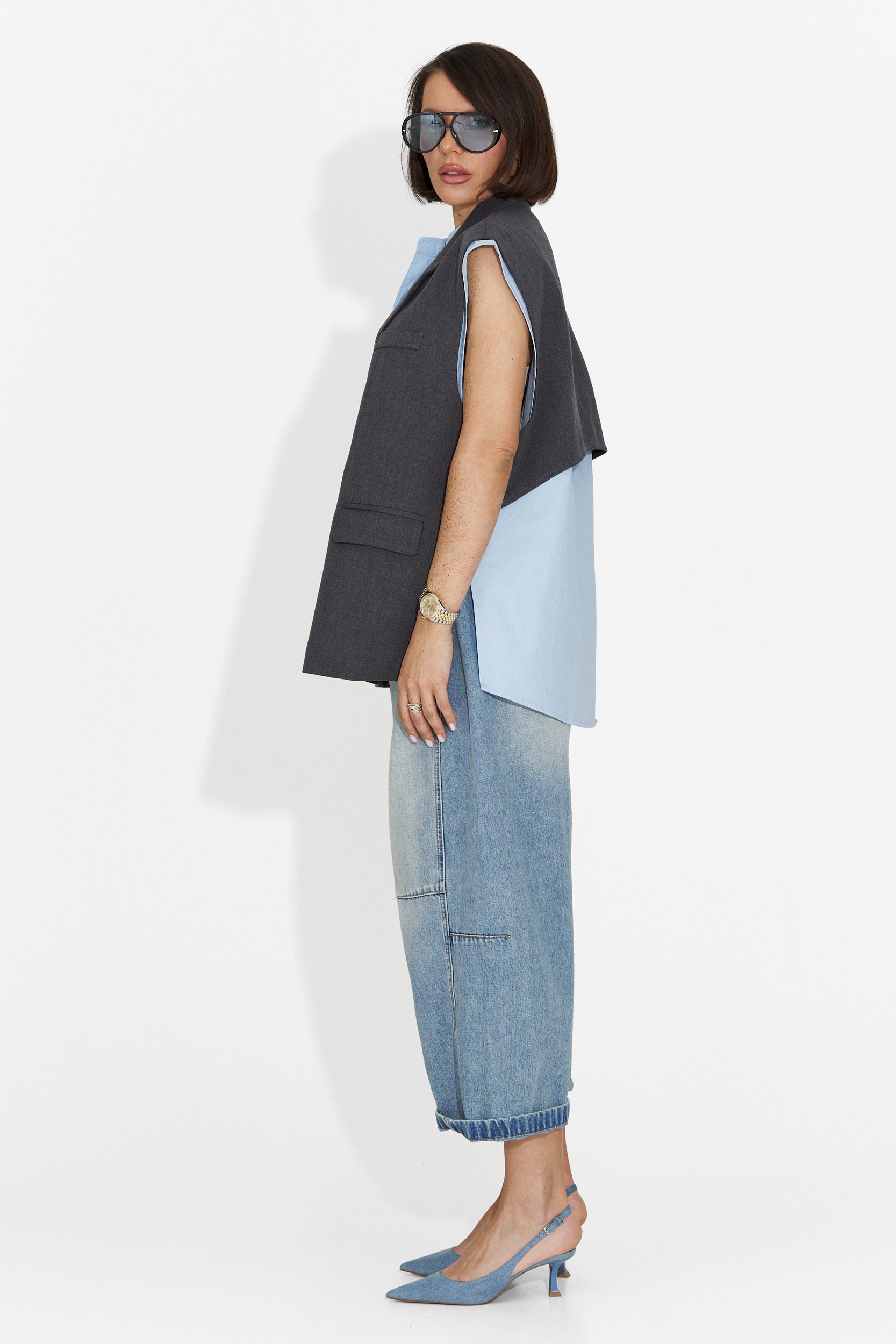 Gilet Gris Élégant pour Dames de Danya Bogas