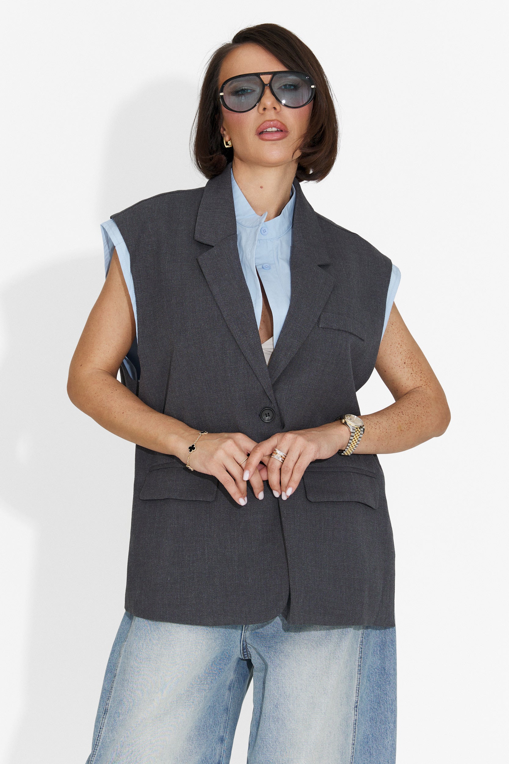 Gilet Gris Élégant pour Dames de Danya Bogas